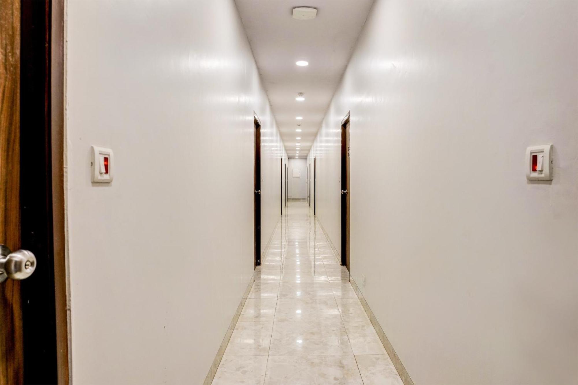 Hotel O Didar House Nova Bombaim Exterior foto